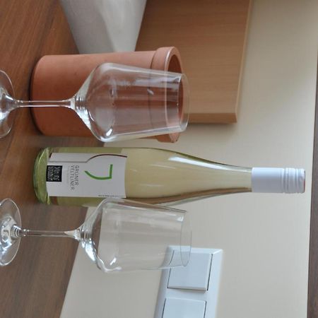Wirtshaus Gruber Weitenegg เอมแมร์สดอร์ฟ อัน แดร โดเนา ภายนอก รูปภาพ