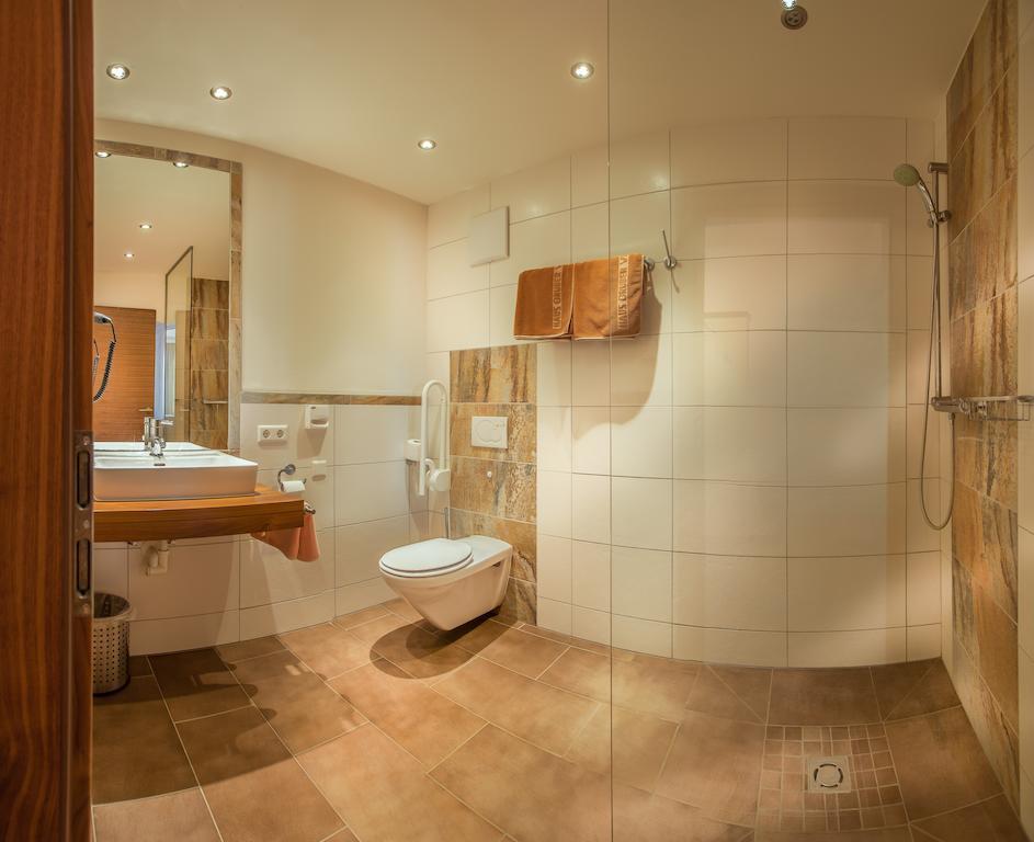 Wirtshaus Gruber Weitenegg เอมแมร์สดอร์ฟ อัน แดร โดเนา ภายนอก รูปภาพ
